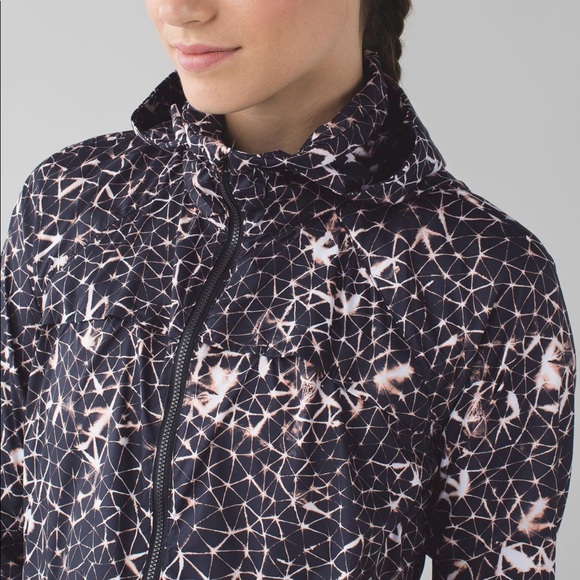 Lightweight jacket - Picture 9 of 17